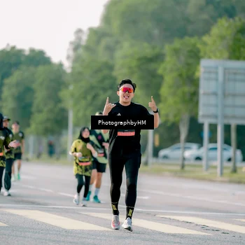 Runner Photo 6454487