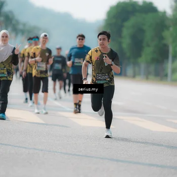 Runner Photo 6454495