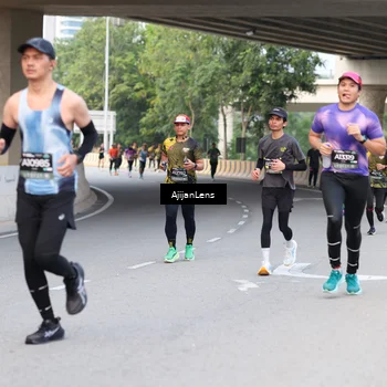 Runner Photo 6454543