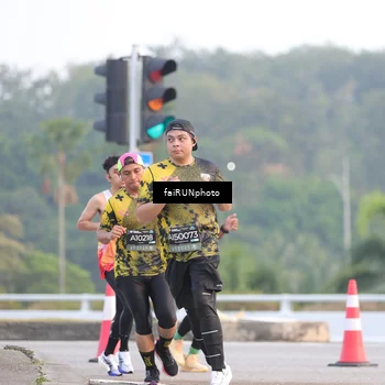 Runner Photo 6454549