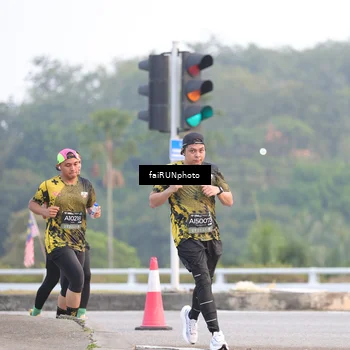 Runner Photo 6454550