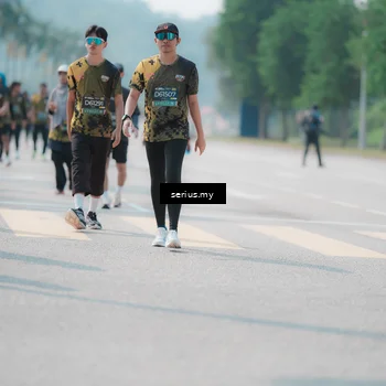 Runner Photo 6454594