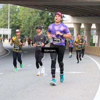 Runner Photo 6454605