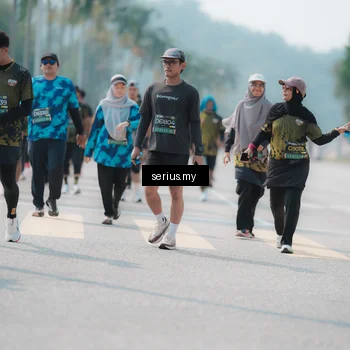 Runner Photo 6454624