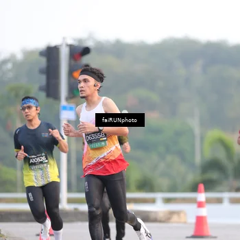 Runner Photo 6454636