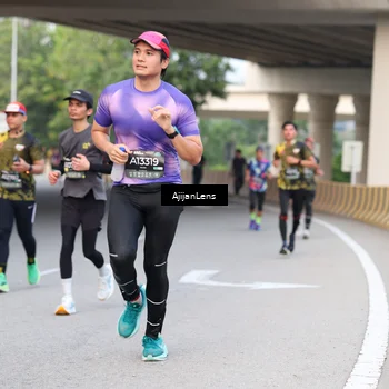 Runner Photo 6454643