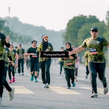 Runner Photo 6454671