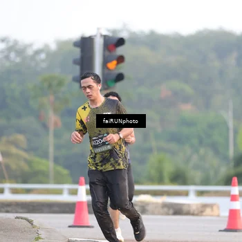Runner Photo 6454680