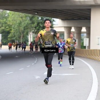 Runner Photo 6454693