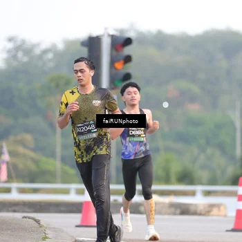 Runner Photo 6454715