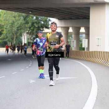 Runner Photo 6454738