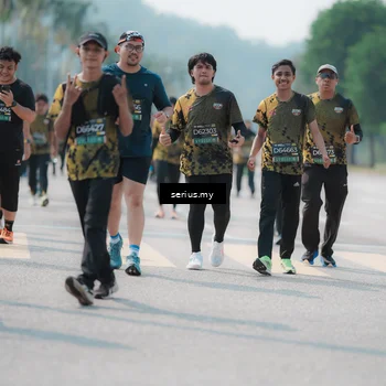 Runner Photo 6454740