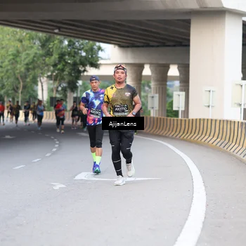 Runner Photo 6454744