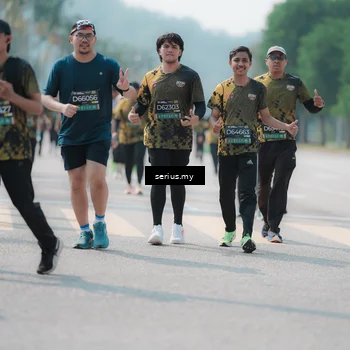 Runner Photo 6454747