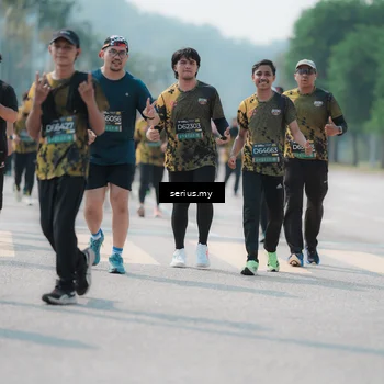 Runner Photo 6454750