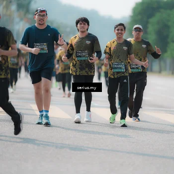 Runner Photo 6454756