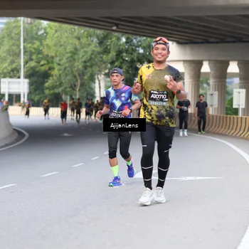 Runner Photo 6454791
