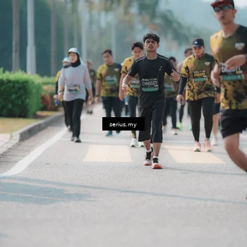 Runner Photo 6454834