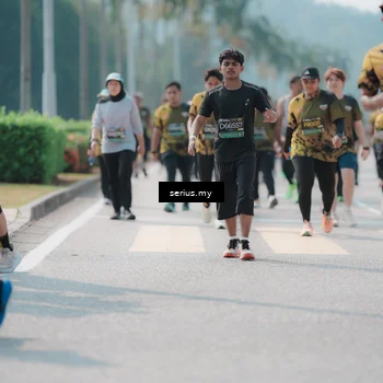 Runner Photo 6454838