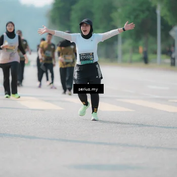 Runner Photo 6454911