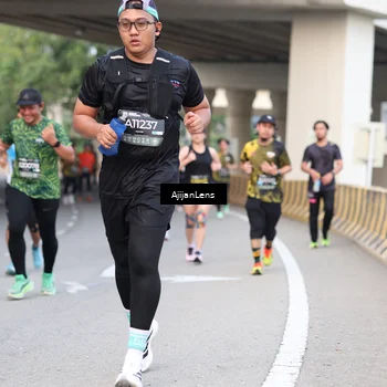 Runner Photo 6454923