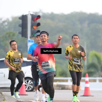 Runner Photo 6454983