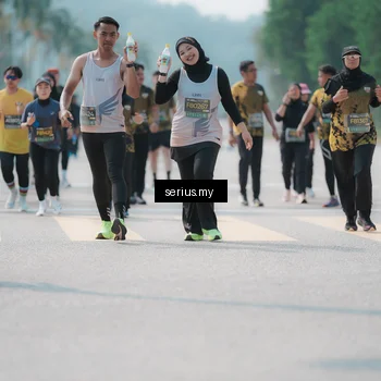 Runner Photo 6454991