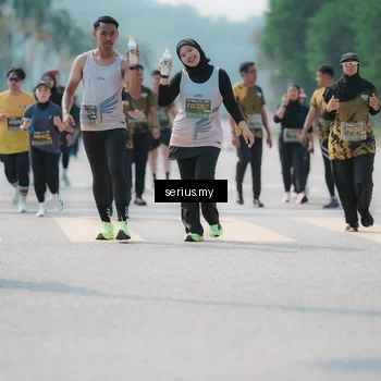 Runner Photo 6454993