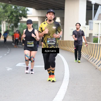 Runner Photo 6454995