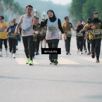 Runner Photo 6454999