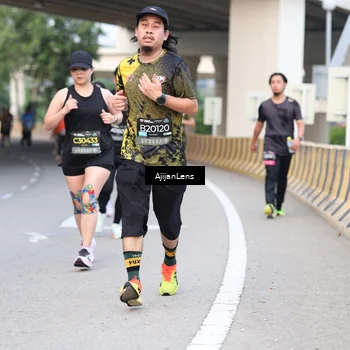 Runner Photo 6455019