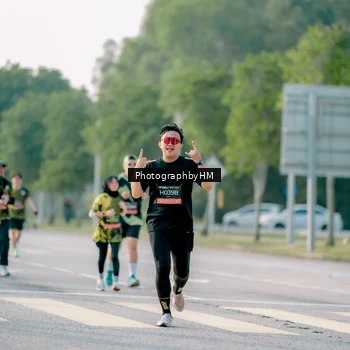 Runner Photo 6455028