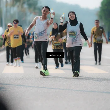 Runner Photo 6455035