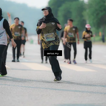Runner Photo 6455041