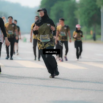 Runner Photo 6455044