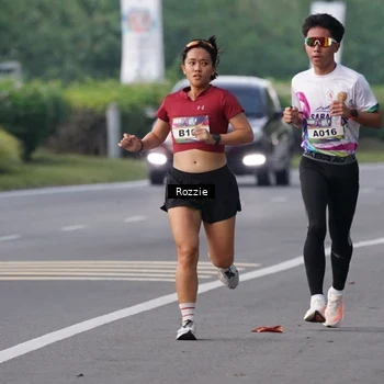 Runner Photo 6455067
