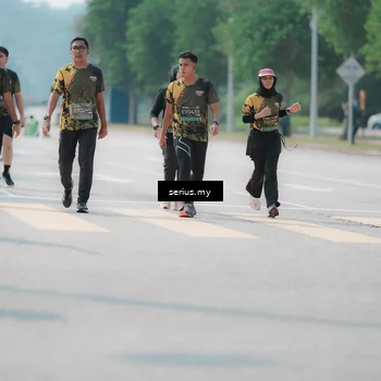 Runner Photo 6455071