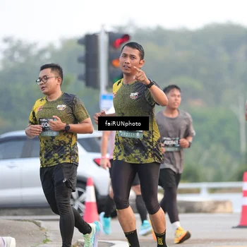 Runner Photo 6455092