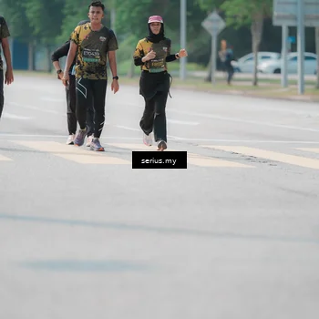 Runner Photo 6455097