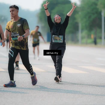 Runner Photo 6455131