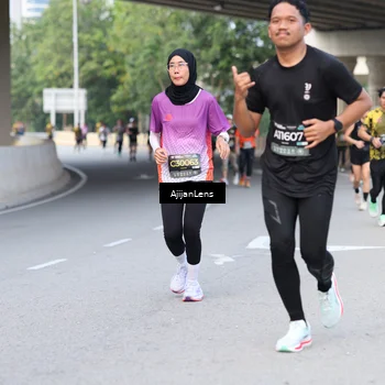 Runner Photo 6455132