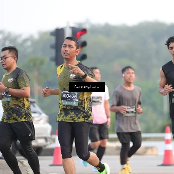 Runner Photo 6455146