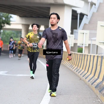 Runner Photo 6455180