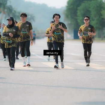 Runner Photo 6455213