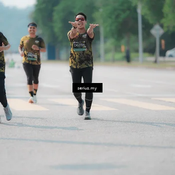 Runner Photo 6455247