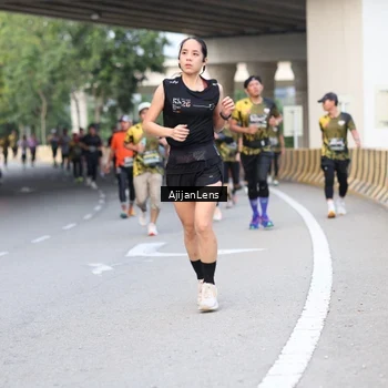 Runner Photo 6455275