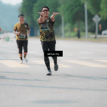 Runner Photo 6455279