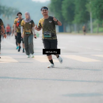 Runner Photo 6455313