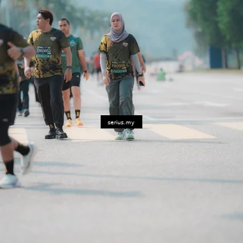 Runner Photo 6455333