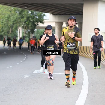 Runner Photo 6455339